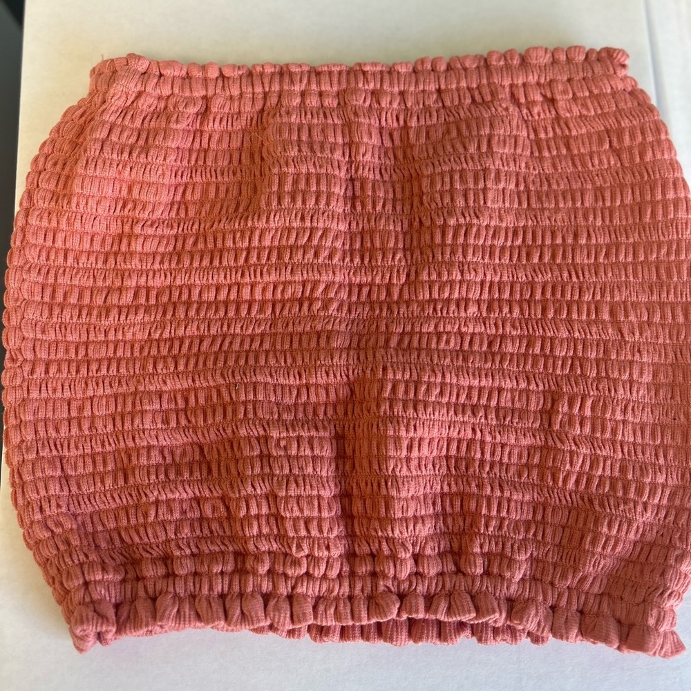 Forever 21 Textured coral tube top